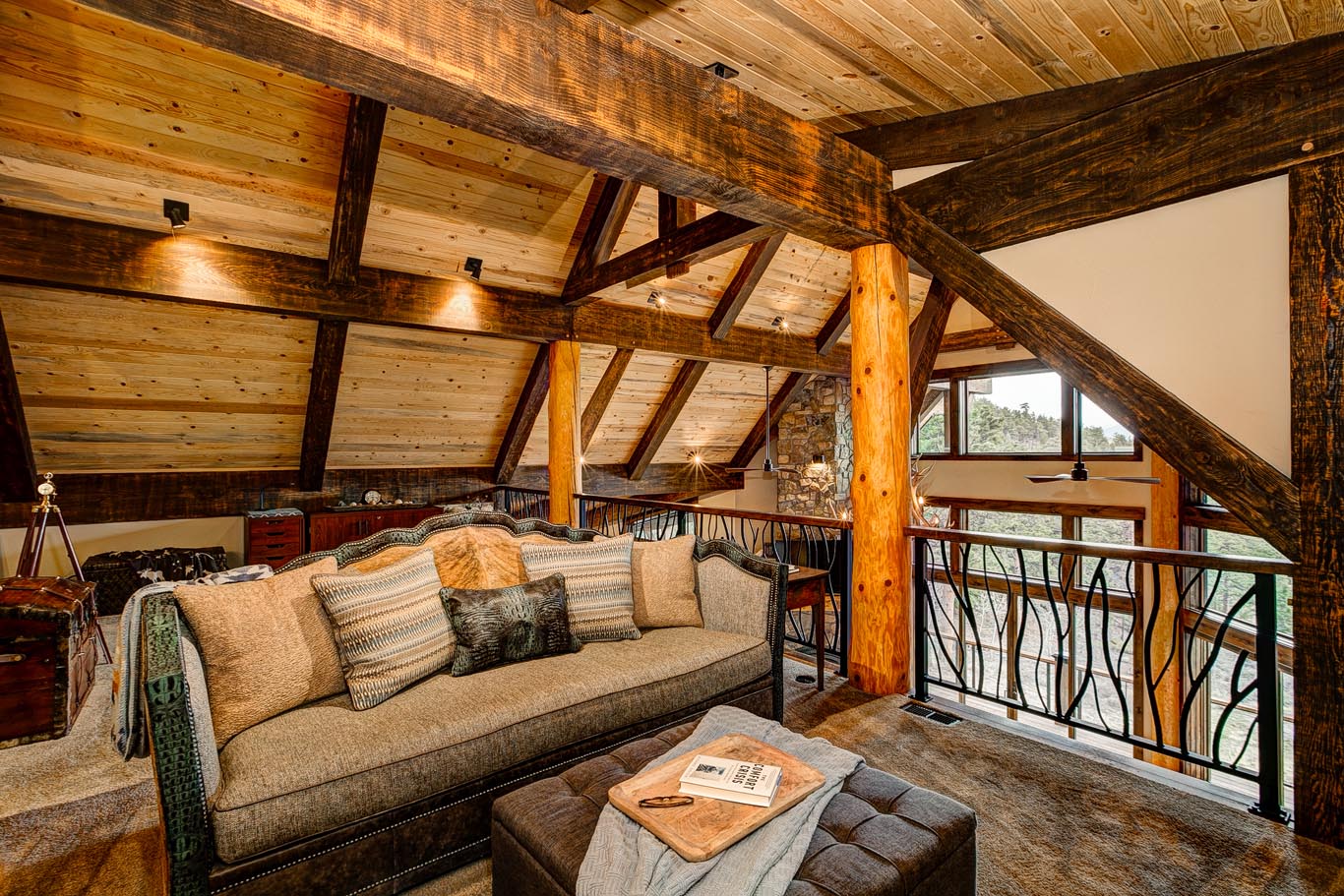 Upper den or living room
