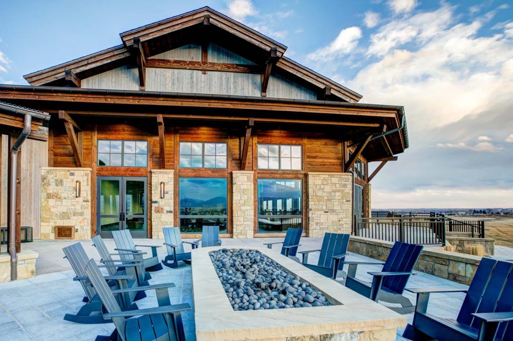 Heron Lakes Golf Club exterior